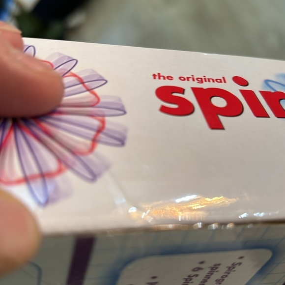 Spirograph Animator nwt in box creative drawing spin drawing nwt - Picture 3 of 5